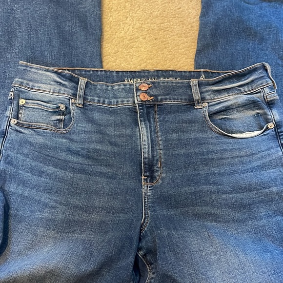 American eagle HI-rise artist flare jeans size 20 Long - Picture 3 of 6